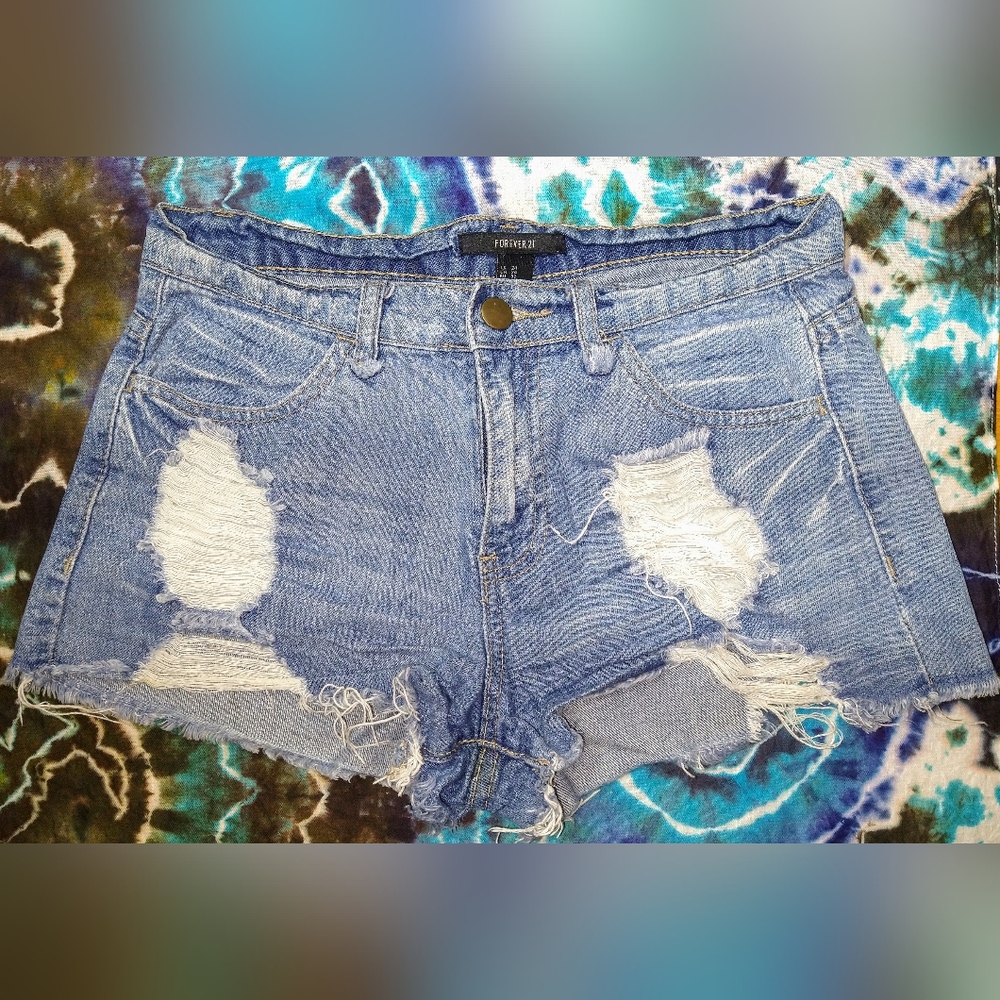 Forever 21 Distressed Jean Shorts ~ Sz 24(Fits 26in Waist)